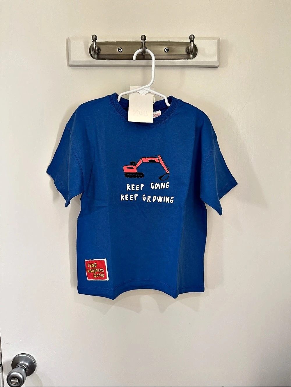 Zara Crane Digger โKeep Growingโ Tee 6 Years NWT